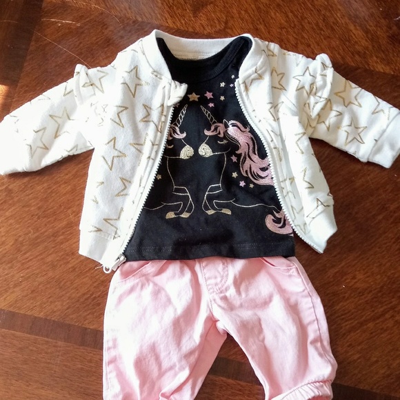 NEWBORN GIRL CLOTHES - Picture 8 of 8